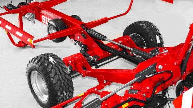 SIP Spider HD 900/8 T Heyþyrla á vagni með Lely króktindum